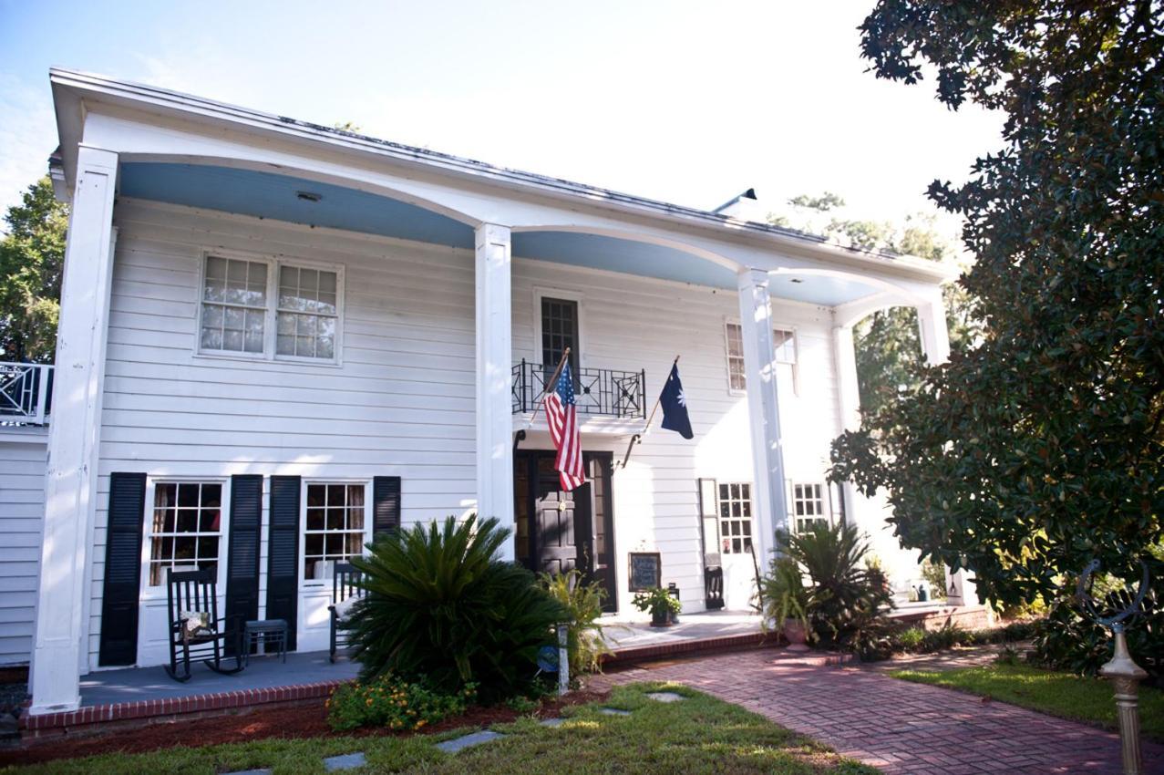 The Spivey House B&B On Kingston Lake Conway Exterior photo
